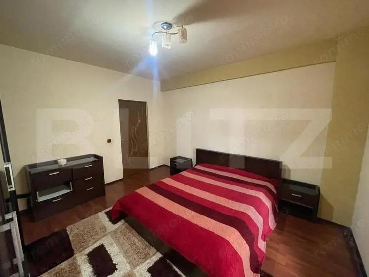 Apartament cu 3 camere în 1 Mai