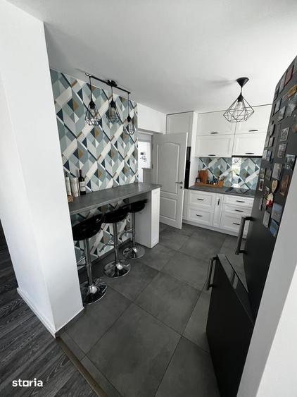 Casă cu 4 camere cu Teren 486 Mp în Iris