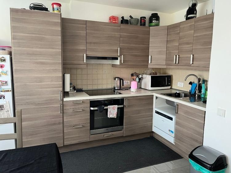 Apartament cu 3 camere decomandat, mobilat în Unirii