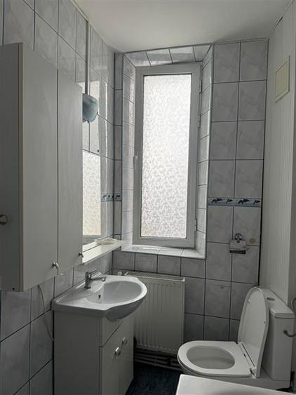 Apartament cu 2 camere decomandat, mobilat în Ultracentral