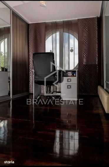 Casa de vanzare, 250 mp, 7 camere, zona Iris - 13