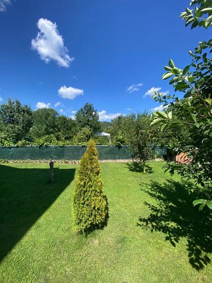Casă cu 4 camere în Brebu