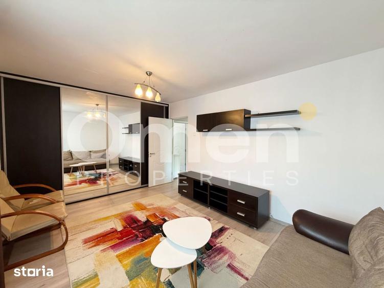 Apartament cu 3 camere decomandat, mobilat în Vasile Alecsandri