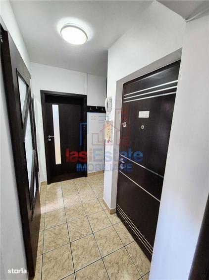 Apartament cu 3 camere in Podu Ros - 1