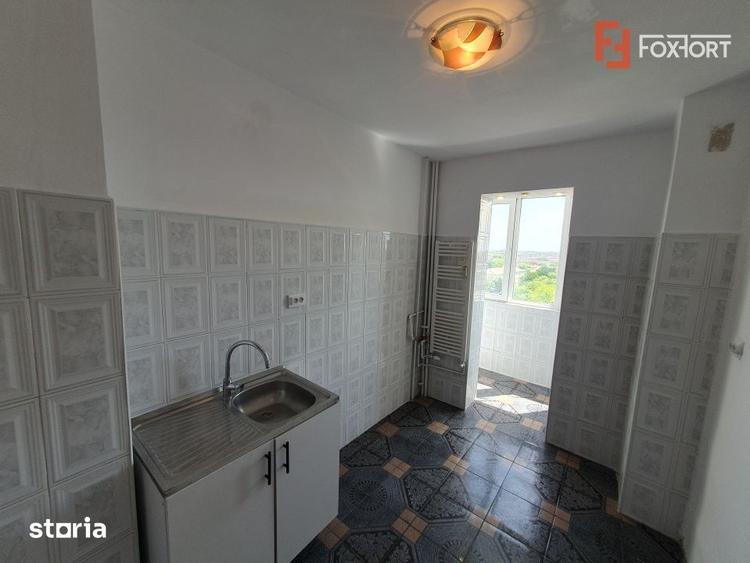 Apartament cu 3 camere decomandat în Șagului