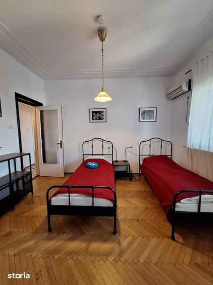 Apartament cu 4 camere în Centrul Istoric
