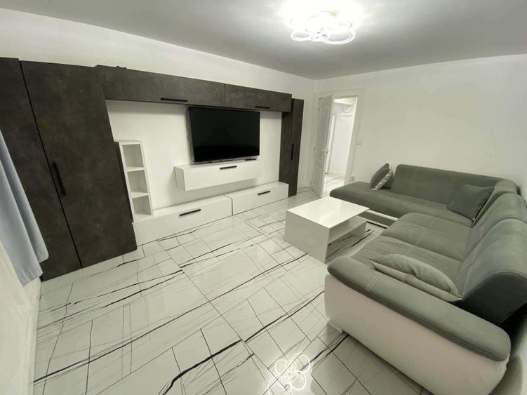 Apartament cu 2 camere decomandat în Ultracentral