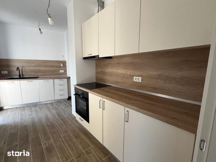 Apartament cu 4 camere în Armeneasca