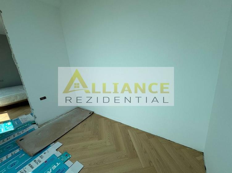 Casă individuală cu 5 camere cu Canalizare în Central