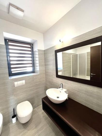 Apartament cu 4 camere decomandat, mobilat în Dorobanți
