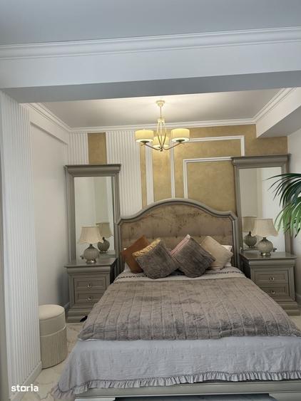 Apartament cu 3 camere în Palazu Mare