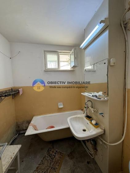 Apartament cu 2 camere decomandat în Mărăței