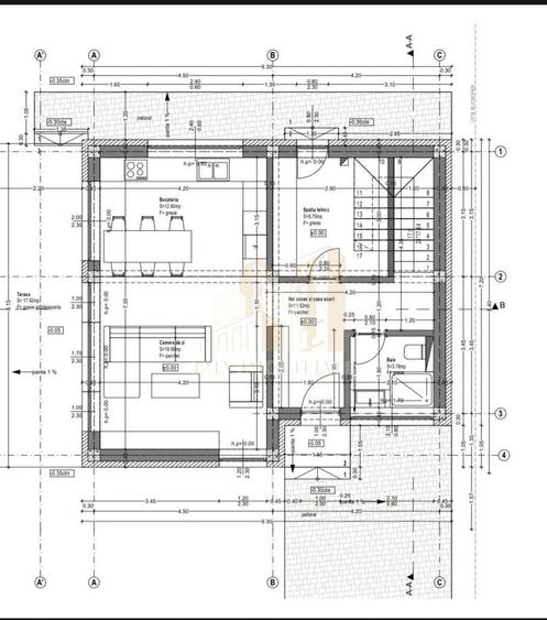 Casă cu 4 camere decomandat în Central