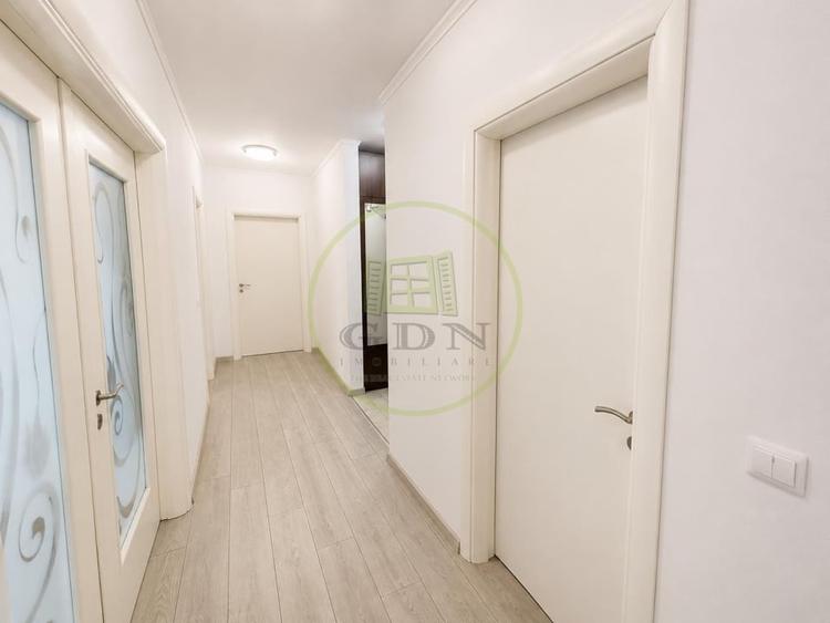 Apartament cu 3 camere decomandat, mobilat în Jiului