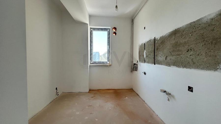 Apartament cu 2 camere decomandat în 1 Mai