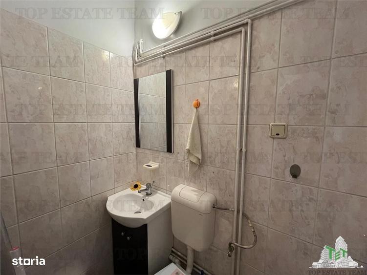 Apartament cu 3 camere, mobilat în Parcul Carol