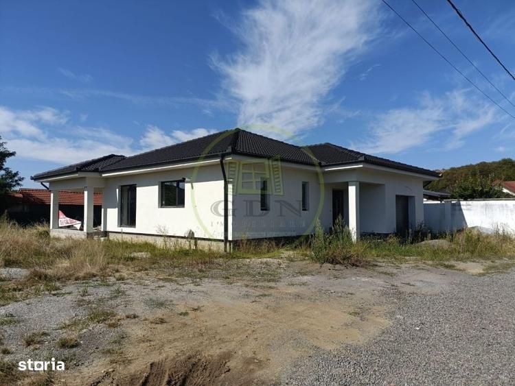 Casă cu 4 camere cu Teren 685 Mp în Sântana de Mureș