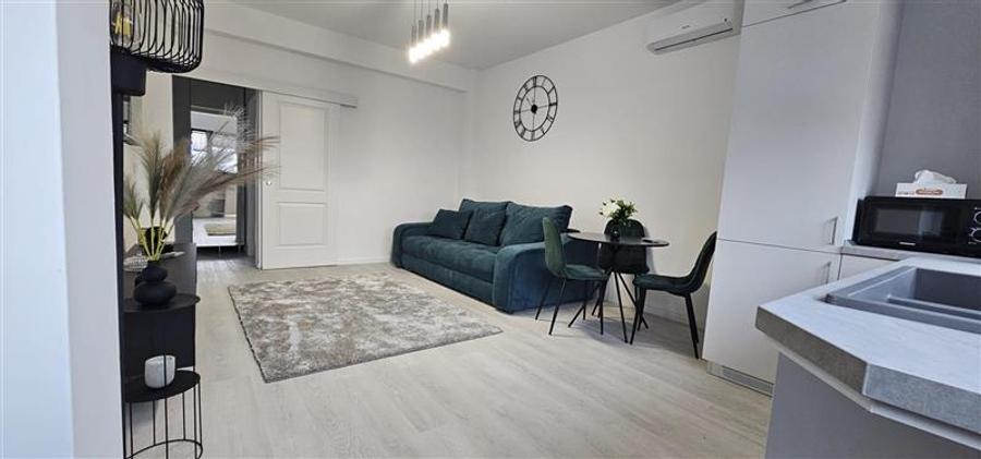 Apartament cu 2 camere decomandat, mobilat în Aeroport