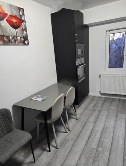 Apartament cu 2 camere decomandat, mobilat în Timpuri Noi