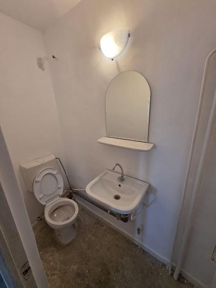 Apartament cu 3 camere decomandat în Dacia