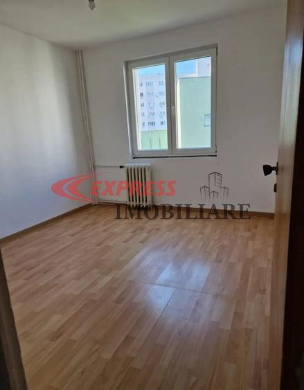 Apartament cu 3 camere în Dristor