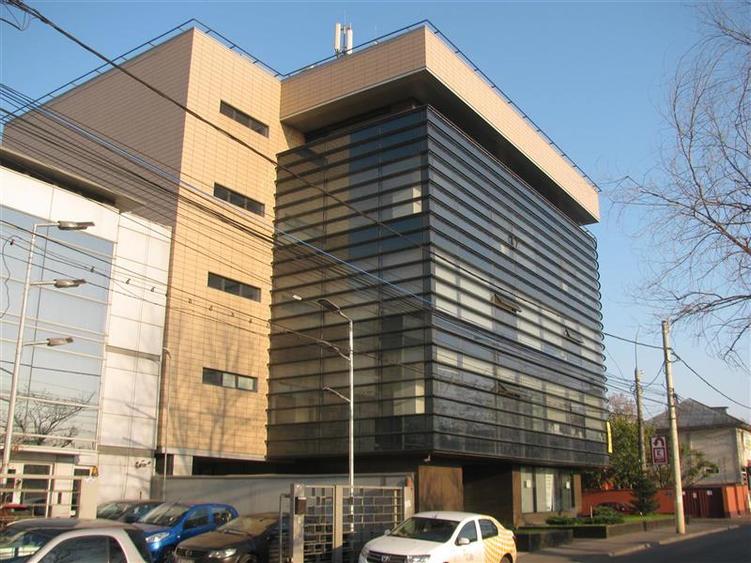 Birou, de 52 mp, în Barbu Văcărescu