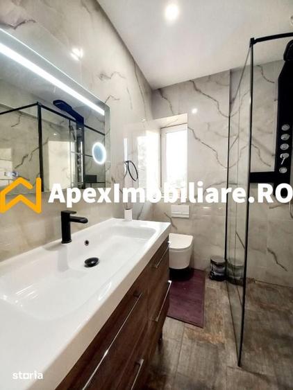 Apartament cu 3 camere semidecomandat în Dămăroaia