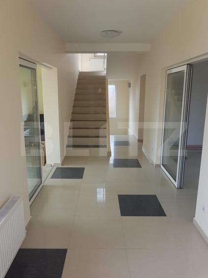 Casă individuală cu 5 camere cu Teren 750 Mp în Moșnița Nouă