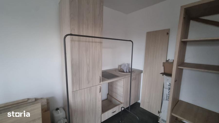 Casă cu 2 camere cu Teren 1102 Mp în Agăș