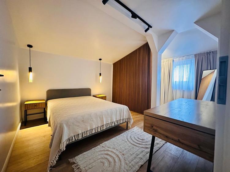 Apartament cu 3 camere semidecomandat în Străulești