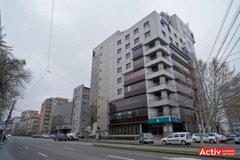 Birou, de 11,000 mp, în Central