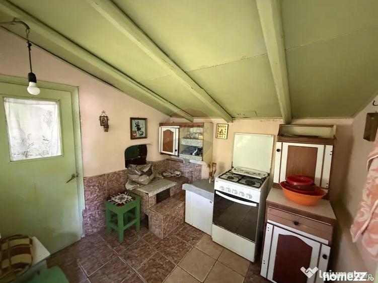 Casă cu 3 camere cu Teren 1459 Mp în Nănești