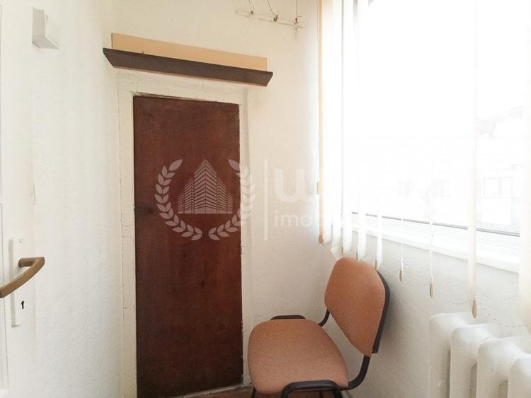 Apartament cu 2 camere semidecomandat, mobilat în Mărăști