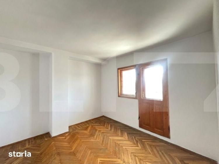 Apartament cu 3 camere decomandat în Copălău