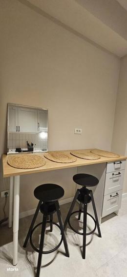 Apartament cu 2 camere, mobilat în Centrul Istoric