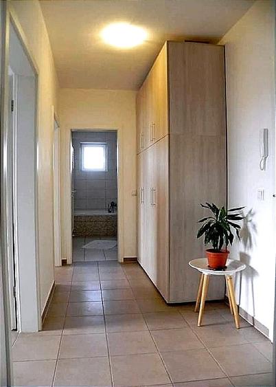 Apartament cu 2 camere decomandat, mobilat în Avantgarden