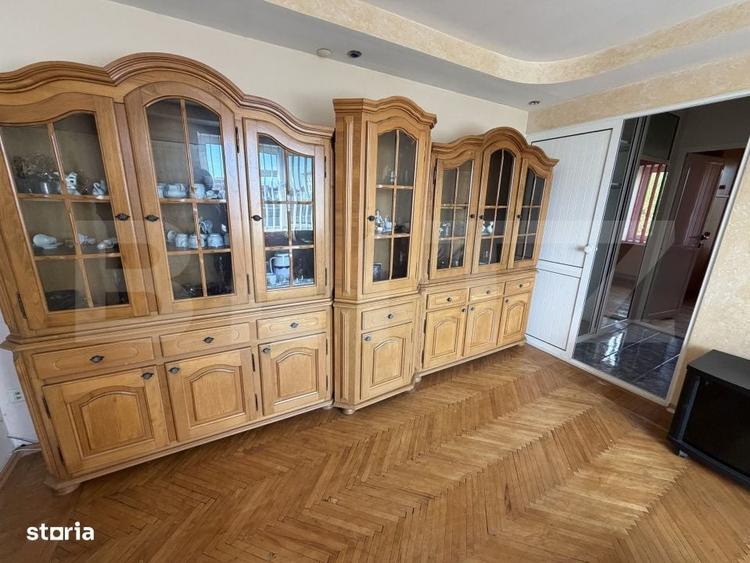 Apartament cu 2 camere semidecomandat în Iezureni