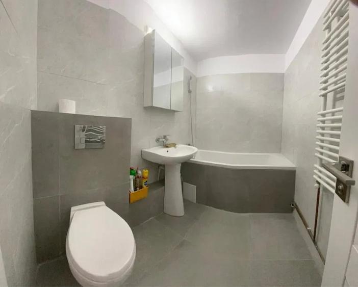 Apartament cu 2 camere decomandat, mobilat în Aviației
