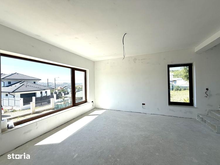 Casă cu 3 camere cu Teren 640 Mp în Central