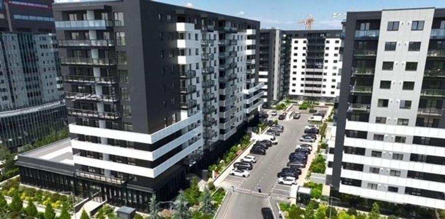 Apartament cu 2 camere semidecomandat, mobilat în Pipera