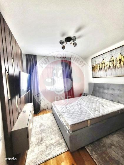 Apartament cu 3 camere în Tei