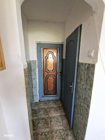 Garsonieră în Baza 3