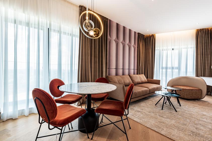 Apartament cu 3 camere în Barbu Văcărescu