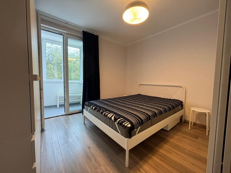 Apartament cu 2 camere semidecomandat în Barbu Văcărescu