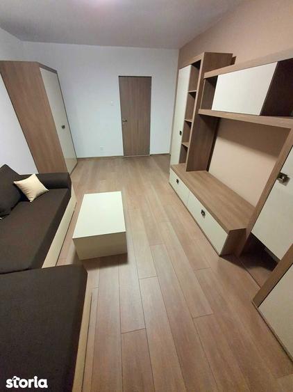 Apartament cu 2 camere decomandat în Libertății