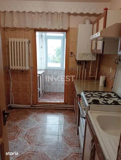 Apartament cu 2 camere decomandat, mobilat în Nicolina