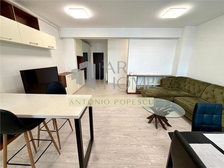 Apartament cu 3 camere decomandat, mobilat în Albert