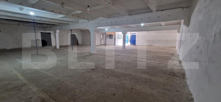 Spațiu comercial, de 350 mp, în Bariera Vâlcii