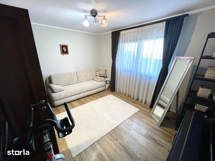 Casă cu 3 camere cu Teren 625 Mp în Păulești