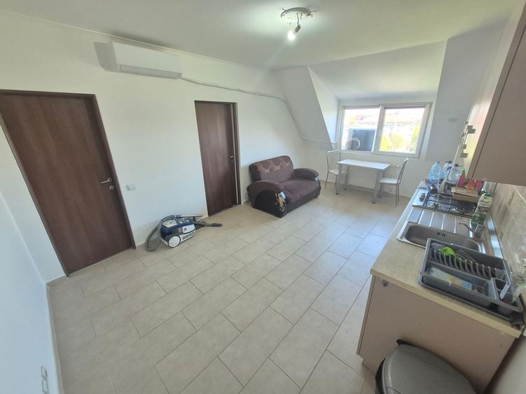 Apartament cu 2 camere decomandat, mobilat în Lipovei — fotografia 2